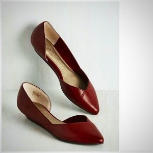 Seychelles Burgundy Pointed Flats